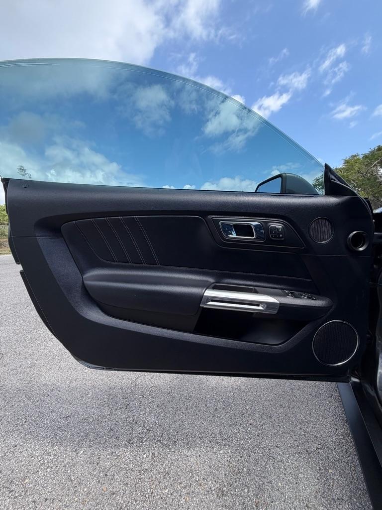 Ford Mustang EcoBoost Fastback 2017