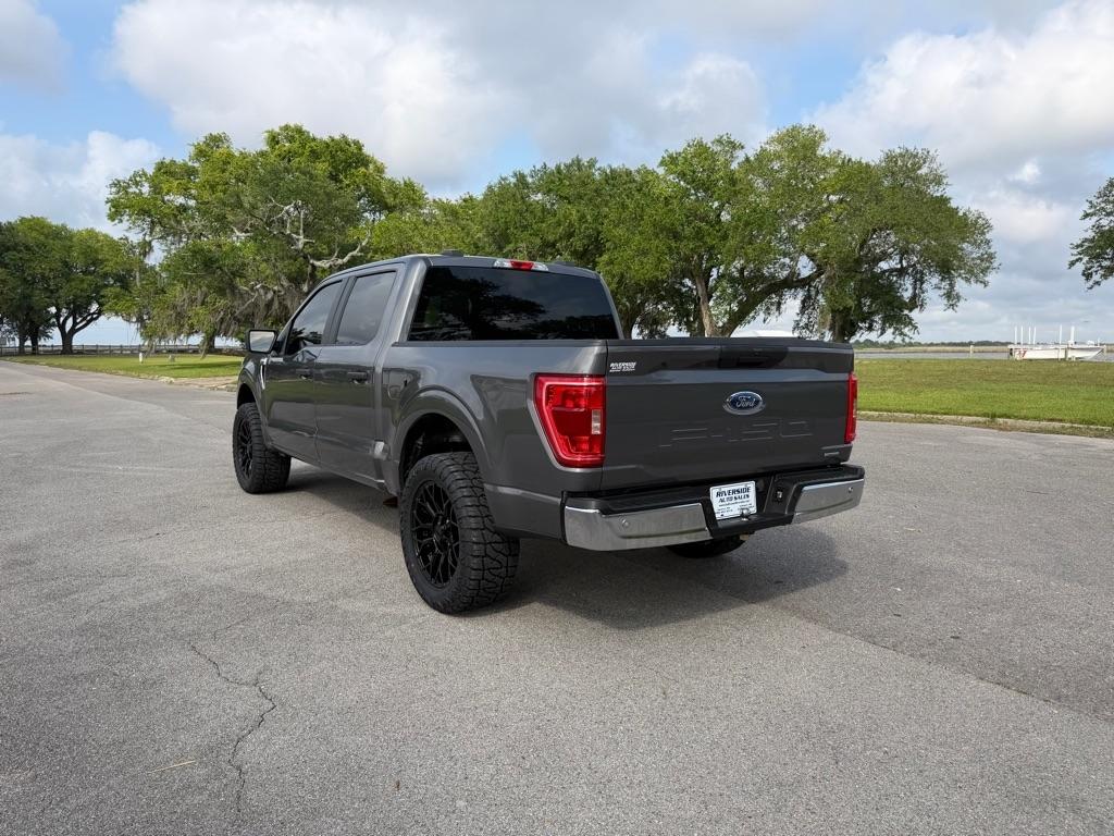 Ford F-150 XL 2WD SuperCrew 5.5' Box 2023