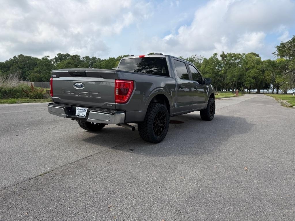 Ford F-150 XL 2WD SuperCrew 5.5' Box 2023