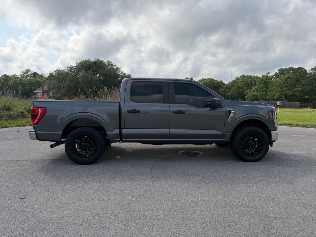 Ford F-150 XL 2WD SuperCrew 5.5' Box 2023