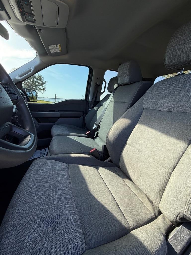 Ford F-150 XL 2WD SuperCrew 5.5' Box 2023