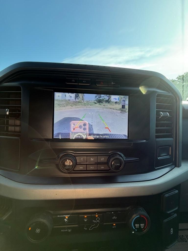 Ford F-150 XL 2WD SuperCrew 5.5' Box 2023