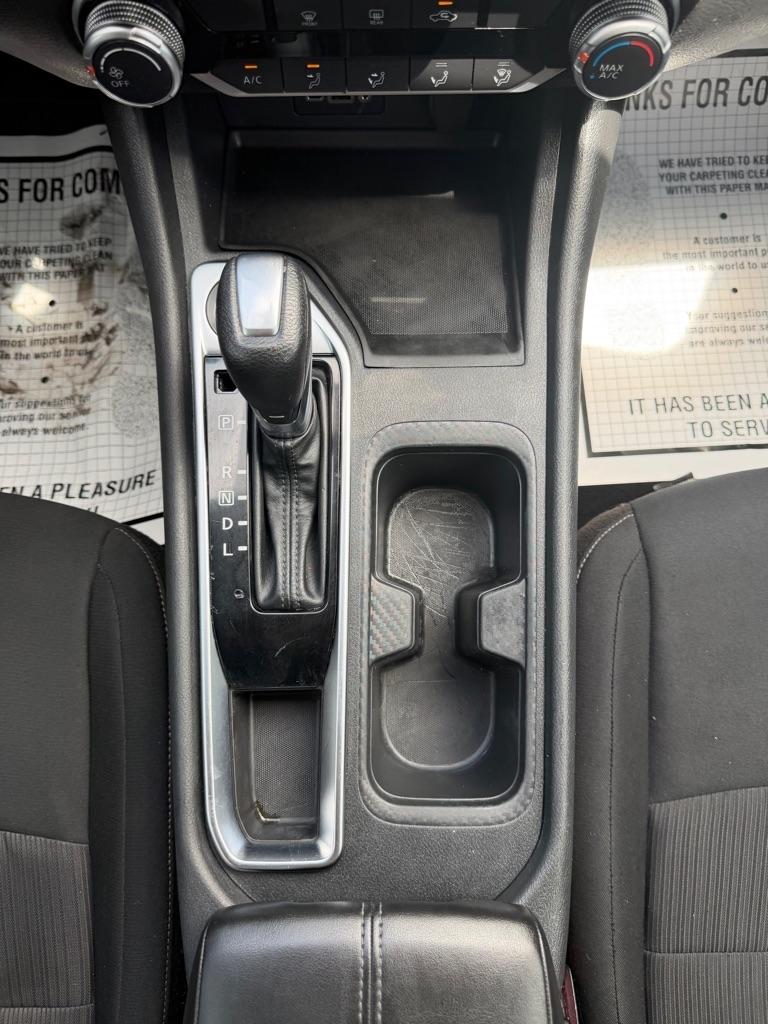 Nissan Sentra SV CVT 2022