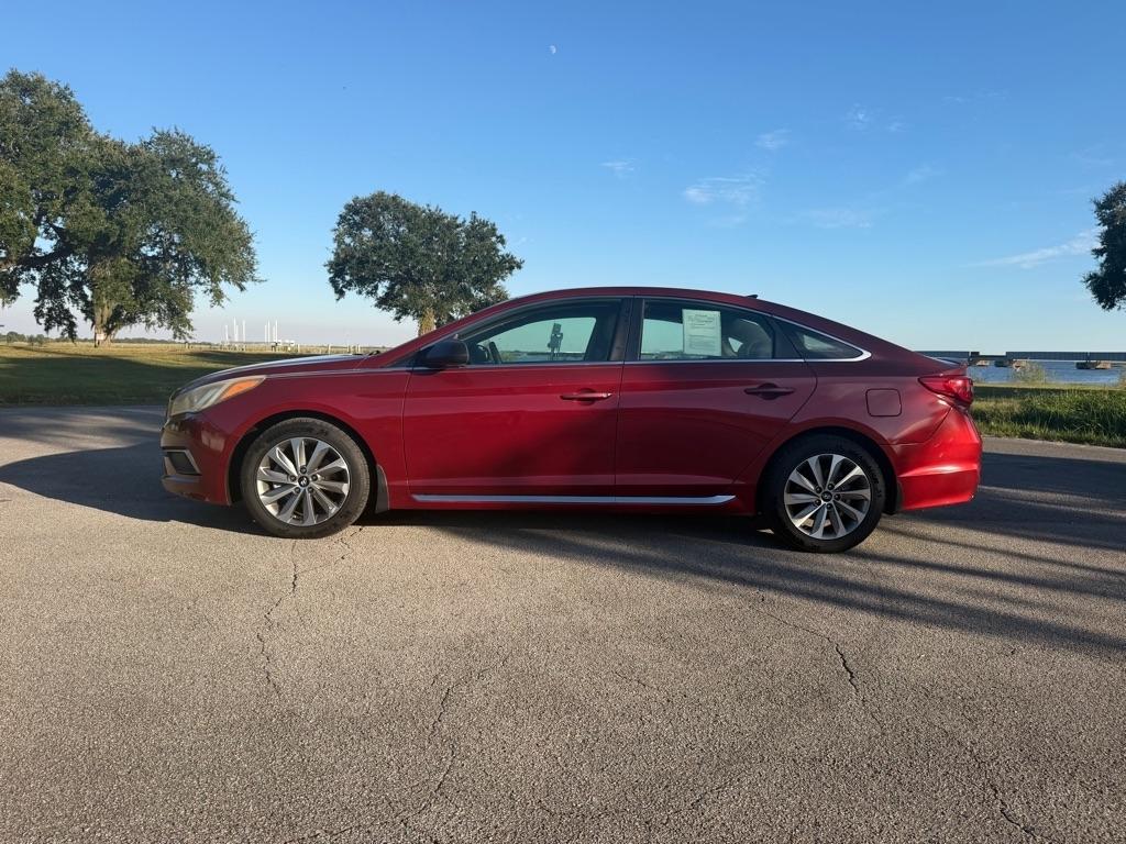 Hyundai Sonata 4dr Sdn 2.4L Sport 2015