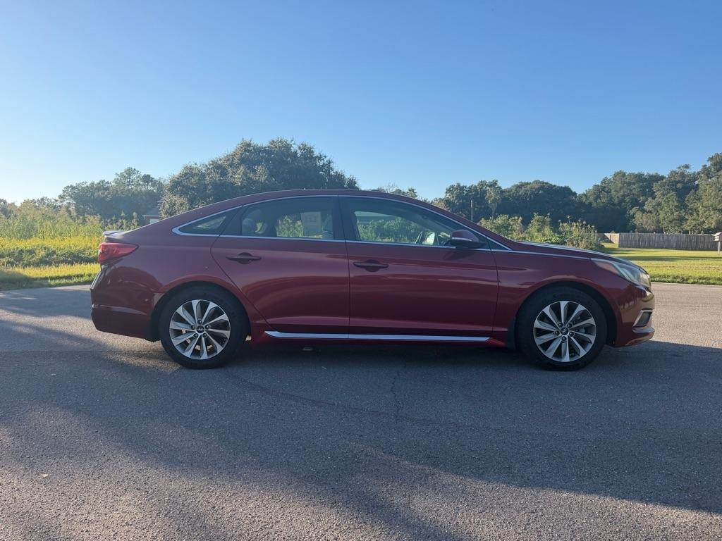 Hyundai Sonata 4dr Sdn 2.4L Sport 2015