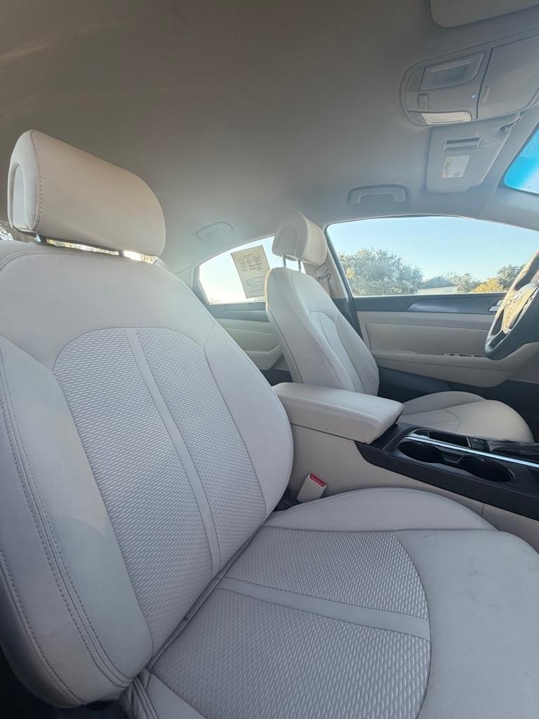 Hyundai Sonata 4dr Sdn 2.4L Sport 2015