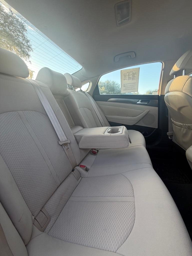 Hyundai Sonata 4dr Sdn 2.4L Sport 2015