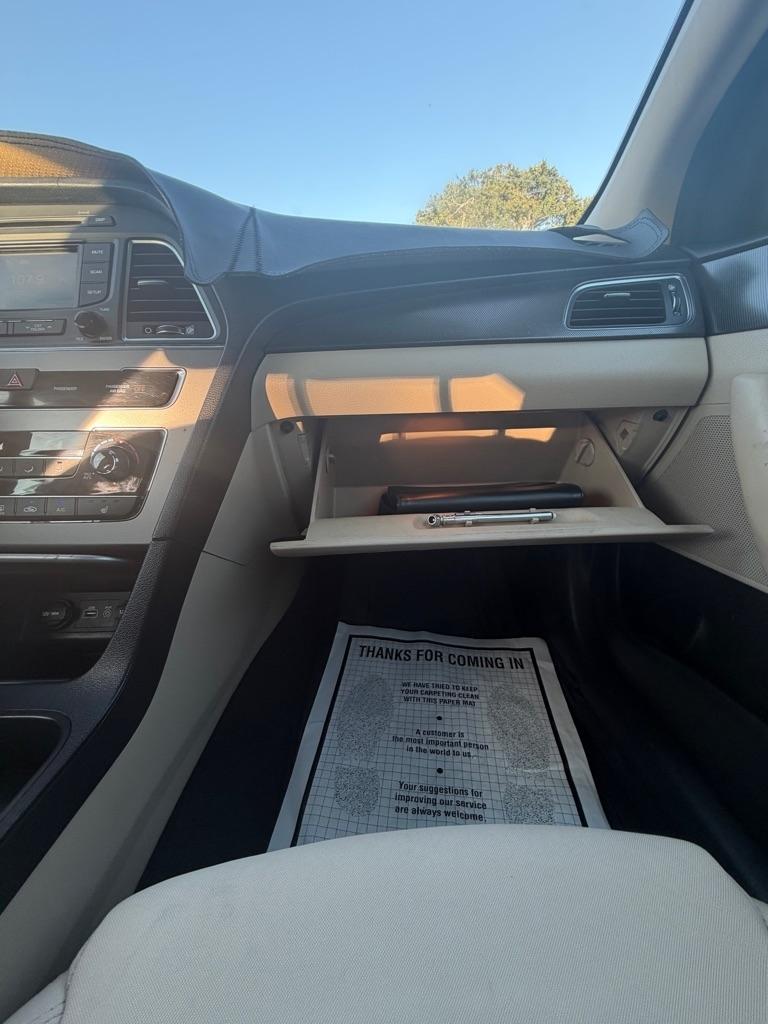 Hyundai Sonata 4dr Sdn 2.4L Sport 2015