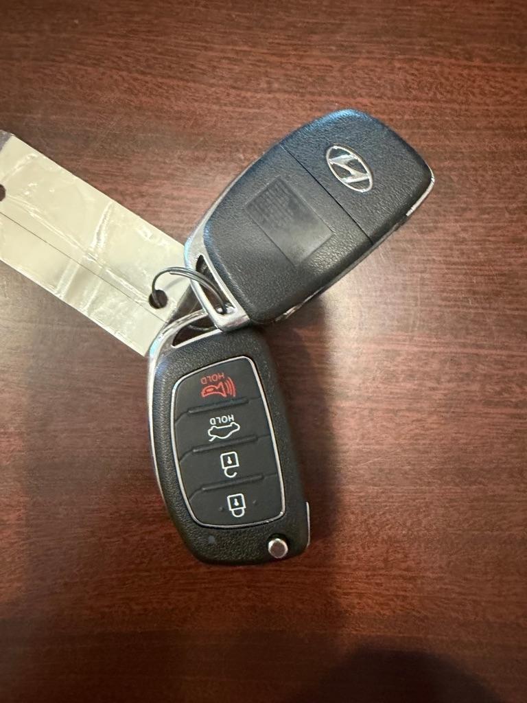 Hyundai Sonata 4dr Sdn 2.4L Sport 2015