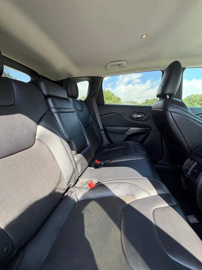 Jeep Cherokee Latitude Plus 4x4 2019