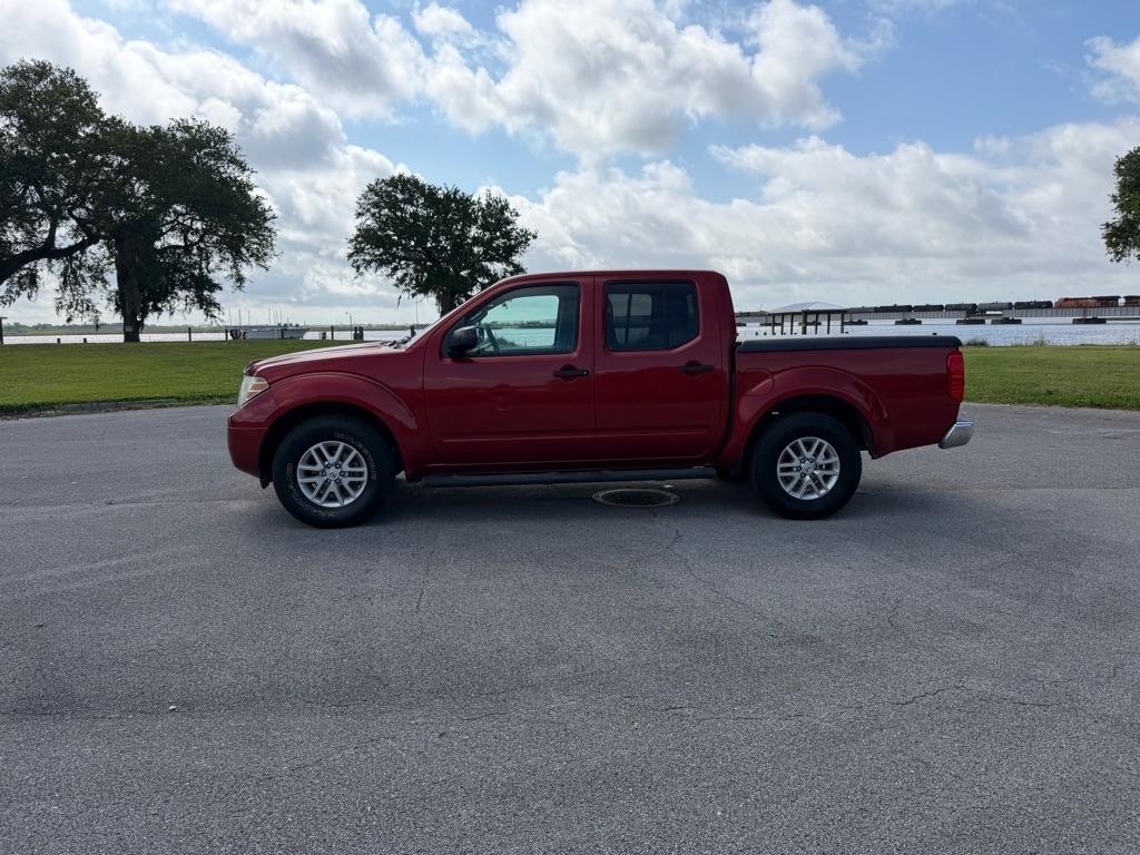 Nissan Frontier 2WD Crew Cab SWB Auto SV 2015