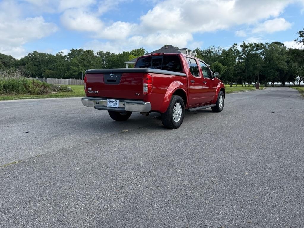 Nissan Frontier 2WD Crew Cab SWB Auto SV 2015
