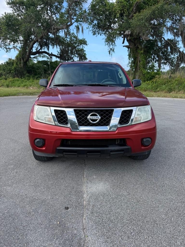 Nissan Frontier 2WD Crew Cab SWB Auto SV 2015
