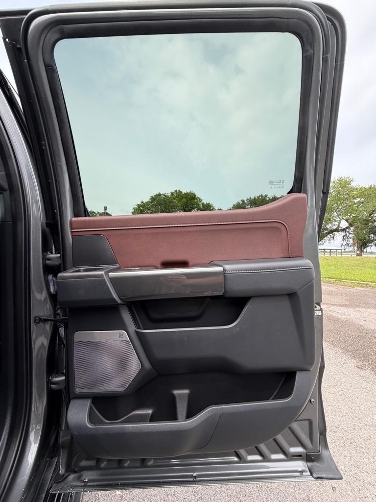 Ford F-150 Lariat 4WD SuperCrew 5.5' Box 2022
