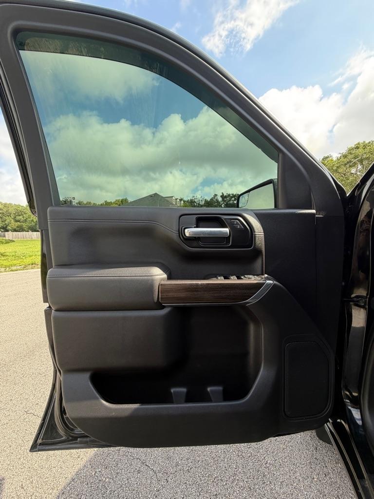 Chevrolet Silverado 1500 4WD Crew Cab 147" RST 2021