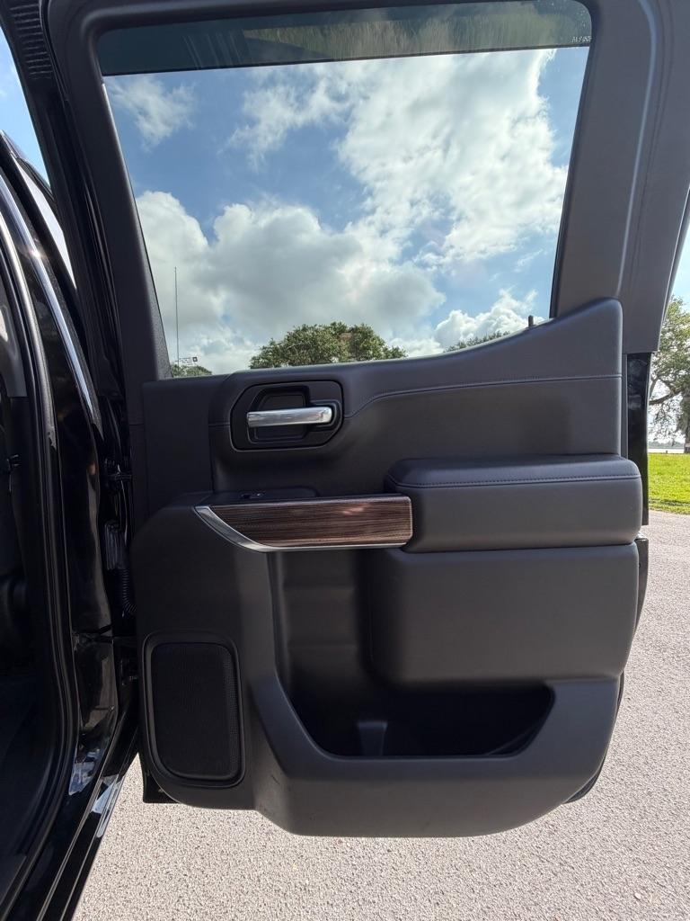Chevrolet Silverado 1500 4WD Crew Cab 147" RST 2021