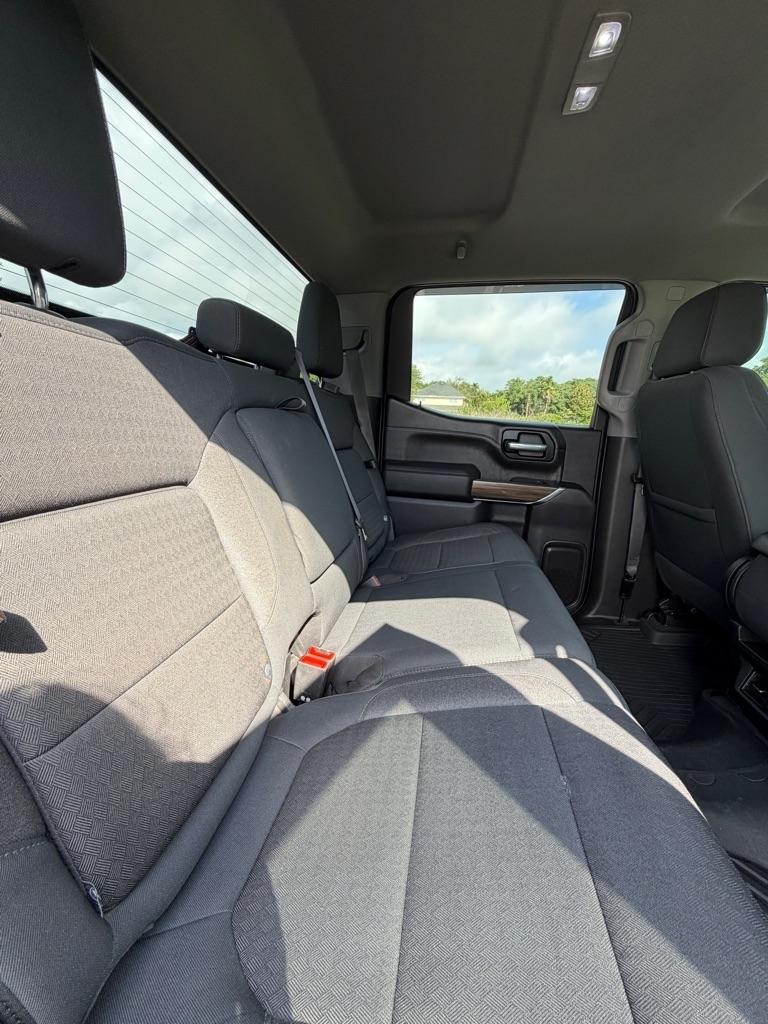 Chevrolet Silverado 1500 4WD Crew Cab 147" RST 2021