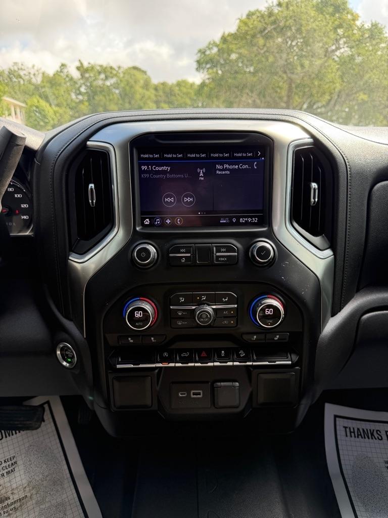 Chevrolet Silverado 1500 4WD Crew Cab 147" RST 2021