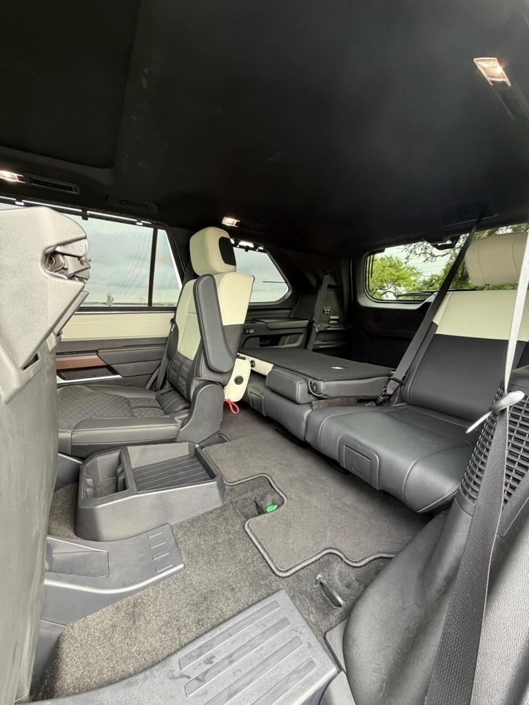 Toyota Sequoia  2025