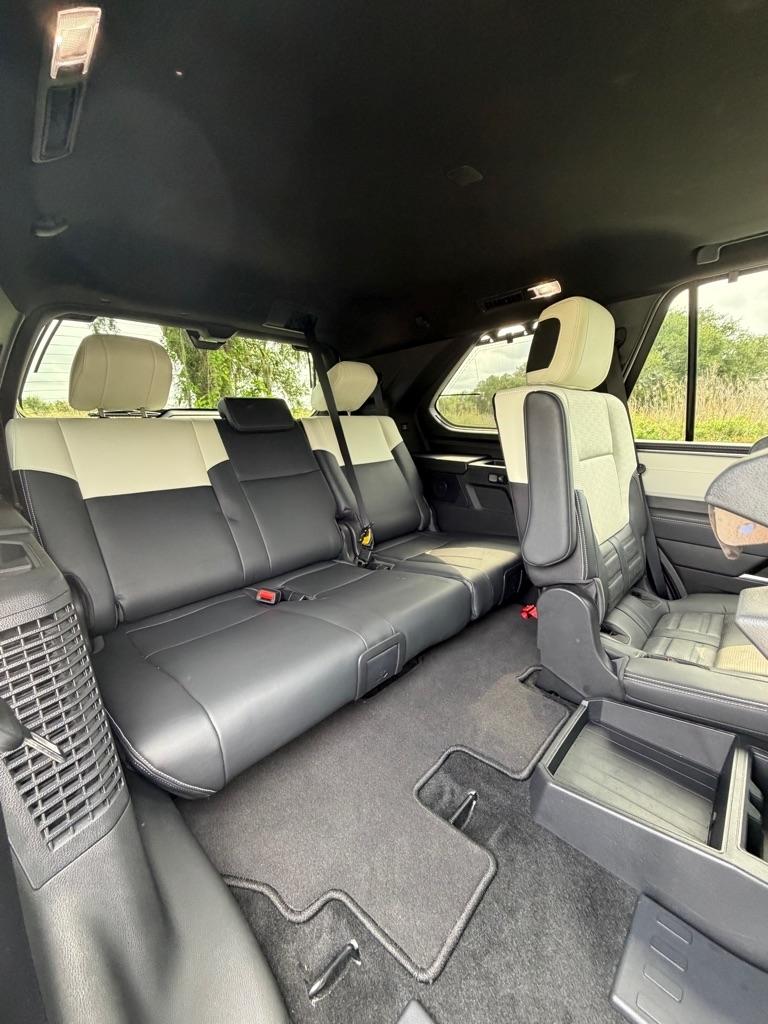 Toyota Sequoia  2025