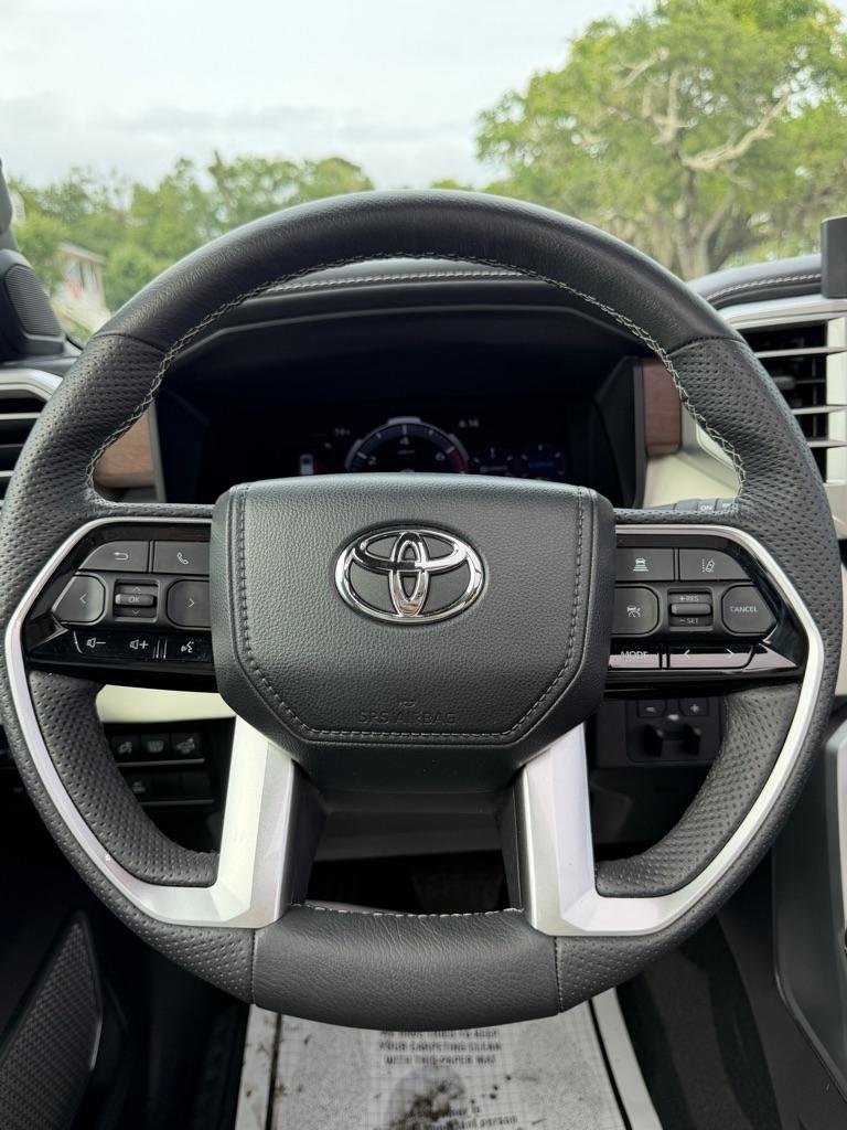 Toyota Sequoia  2025