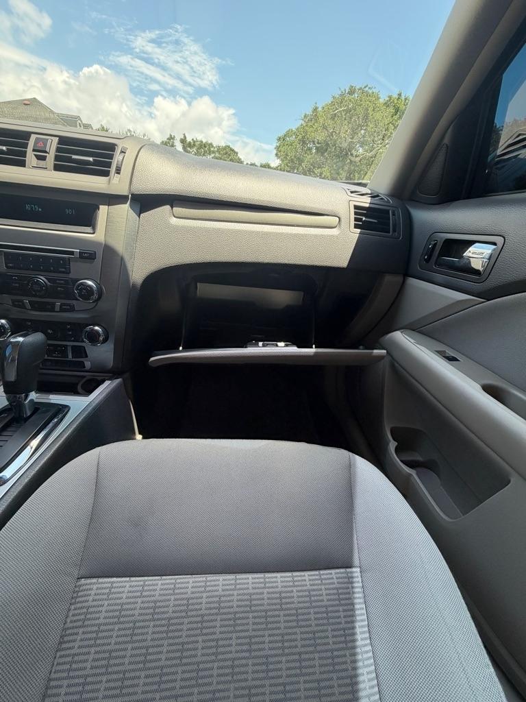 Ford Fusion 4dr Sdn SE FWD 2011