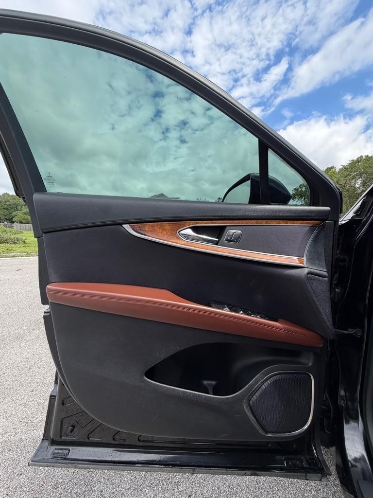 Lincoln MKX FWD 4dr Reserve 2016