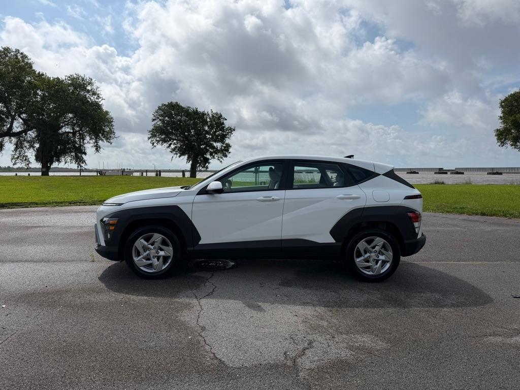 Hyundai Kona SE FWD 2026