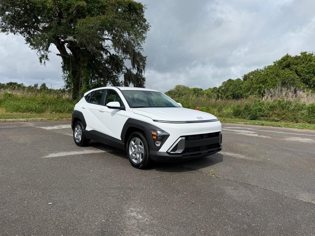 Hyundai Kona SE FWD 2026
