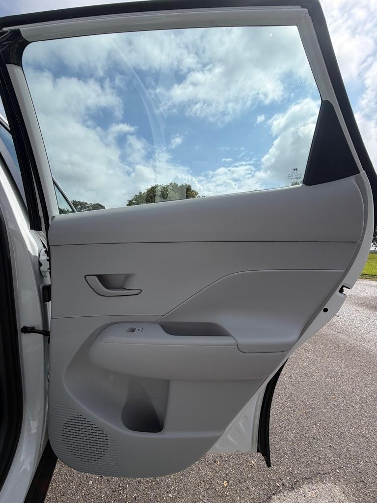 Hyundai Kona SE FWD 2026