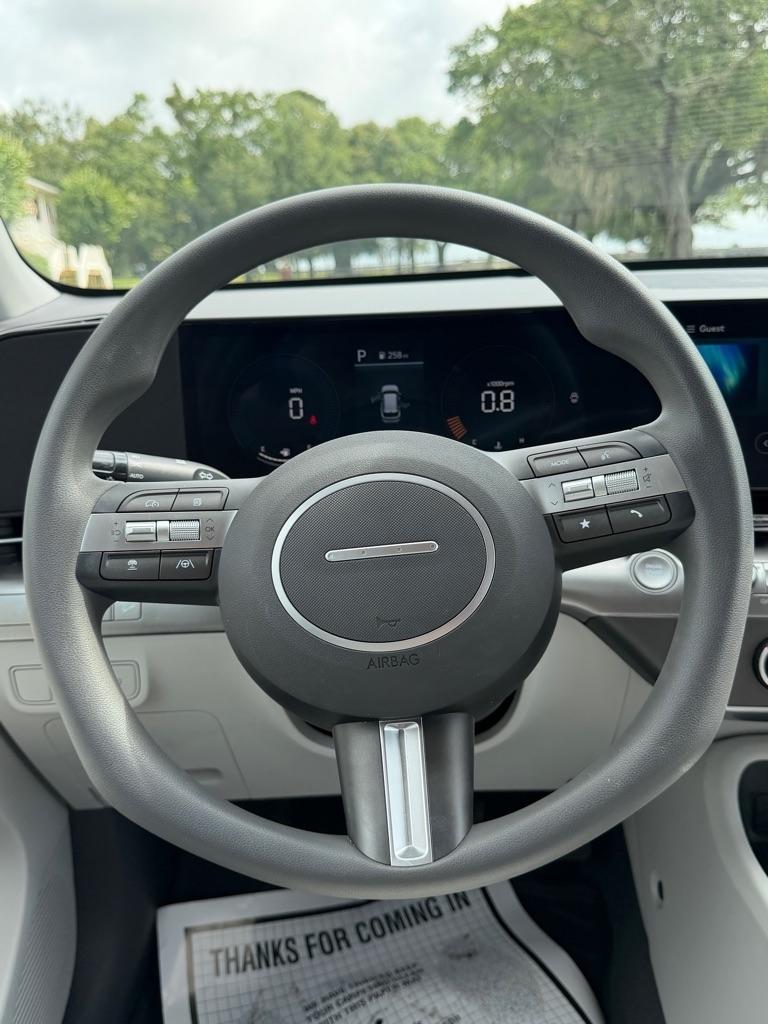 Hyundai Kona SE FWD 2026