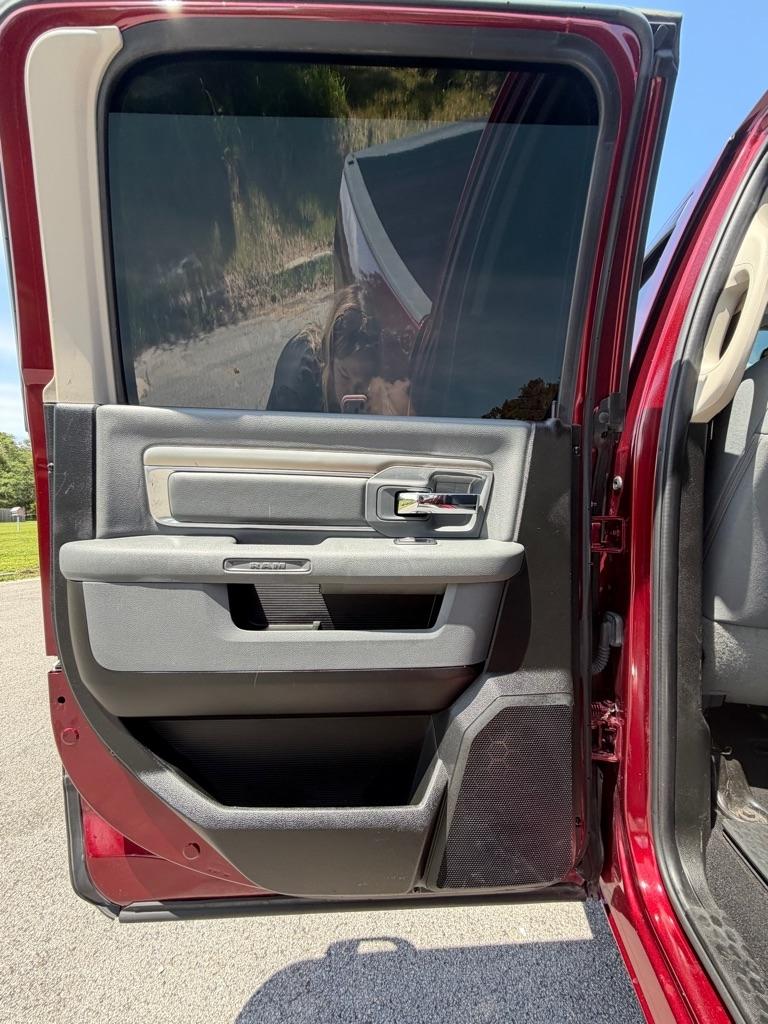 RAM 1500 Classic Big Horn 4x2 Crew Cab 6'4" Box 2019