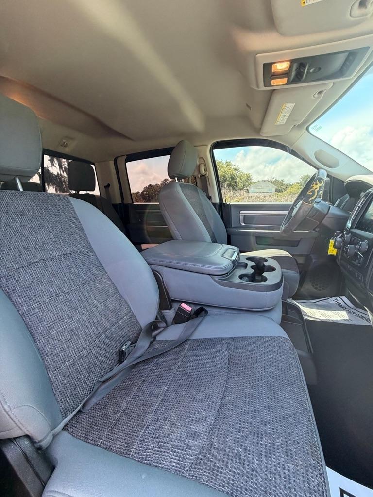 RAM 1500 Classic Big Horn 4x2 Crew Cab 6'4" Box 2019