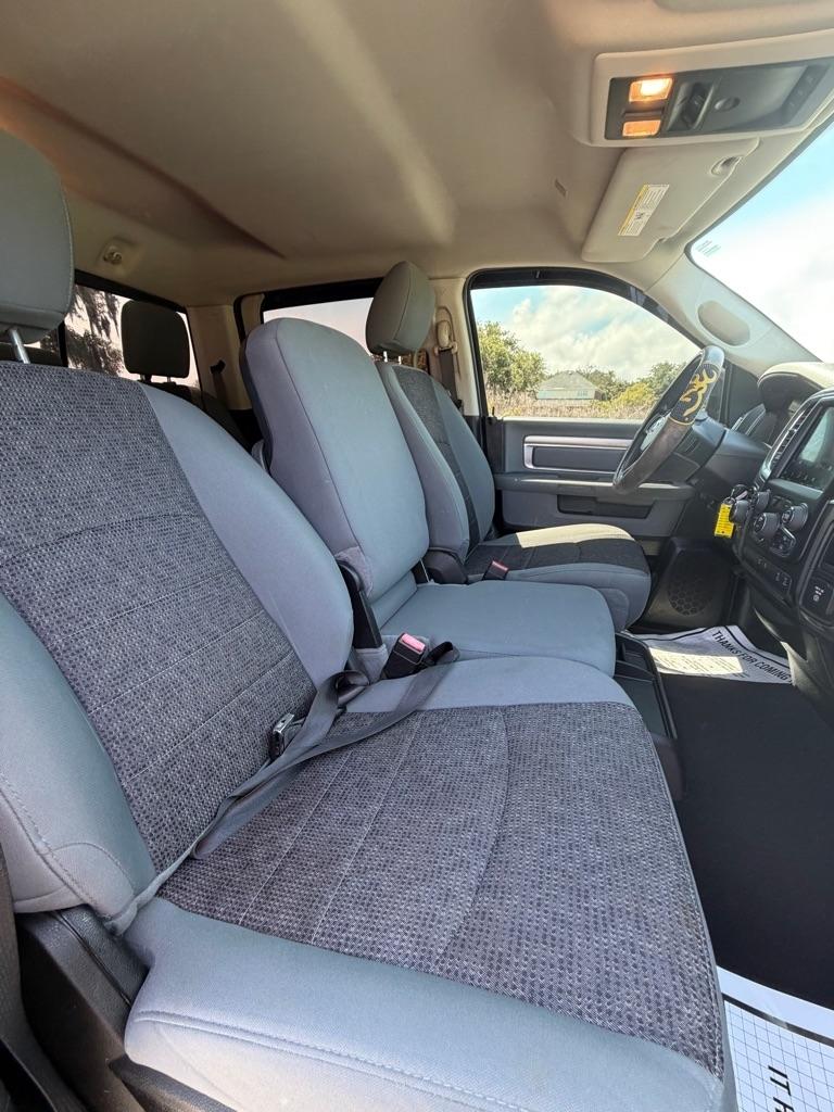 RAM 1500 Classic Big Horn 4x2 Crew Cab 6'4" Box 2019