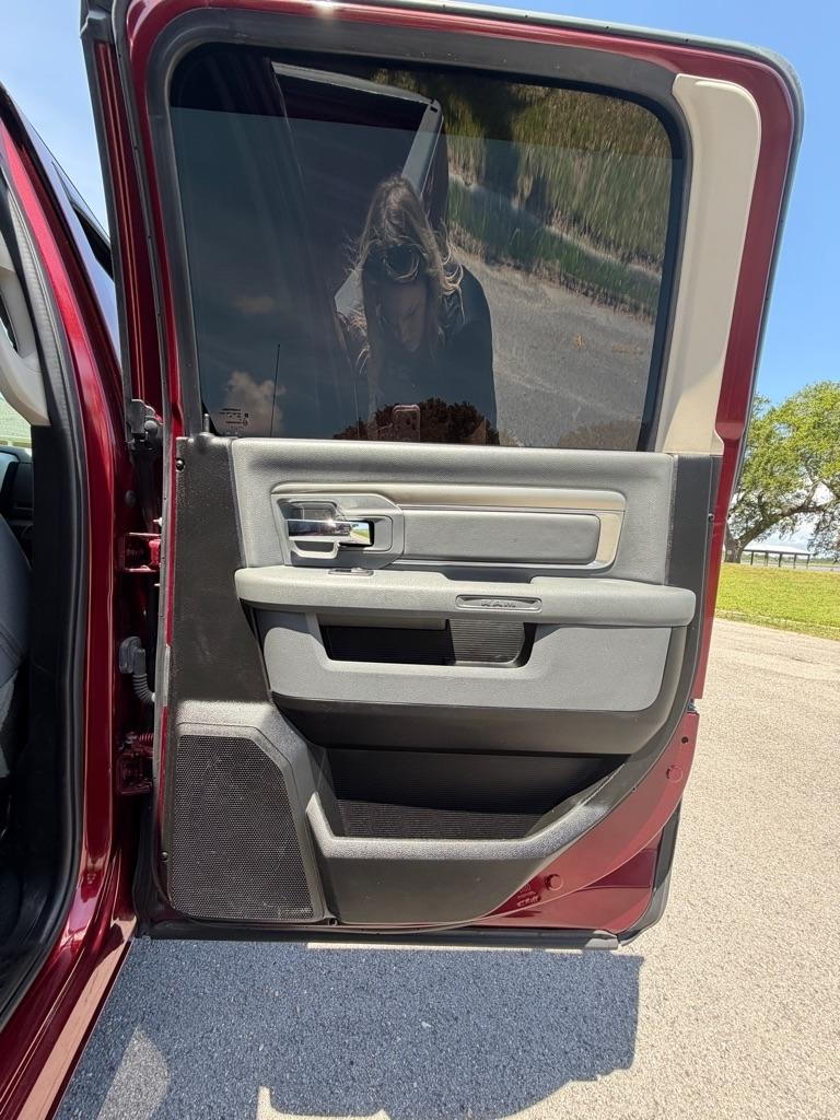 RAM 1500 Classic Big Horn 4x2 Crew Cab 6'4" Box 2019