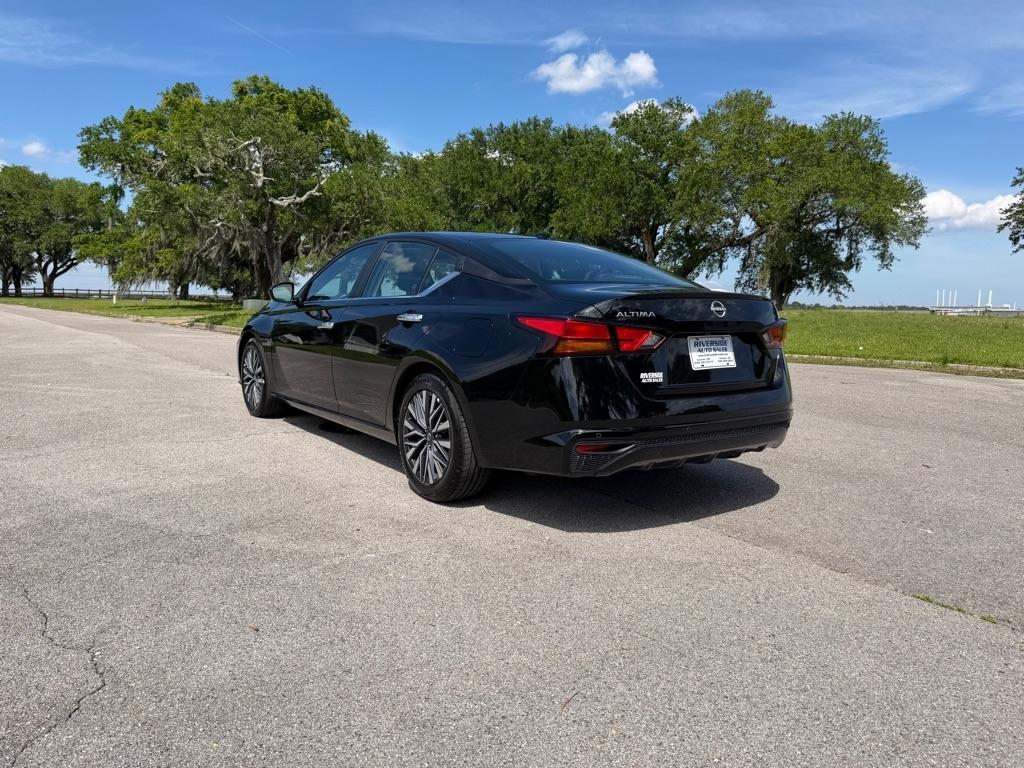Nissan Altima SV FWD 2025