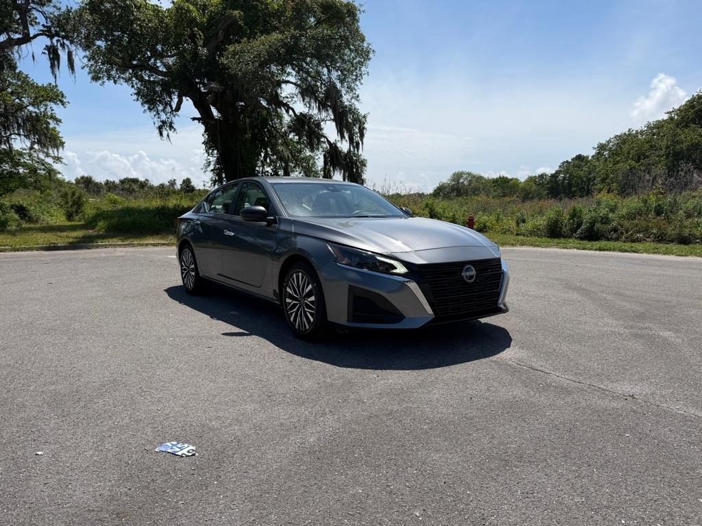 Nissan Altima SV FWD 2025