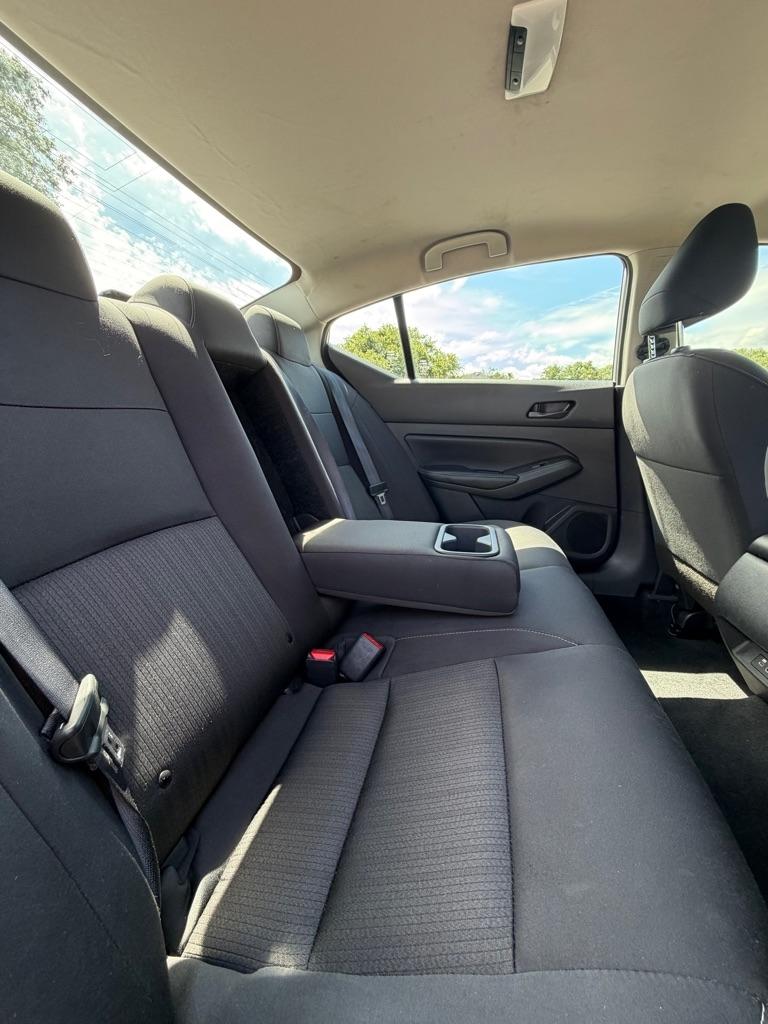 Nissan Altima 2.5 SV Sedan 2024