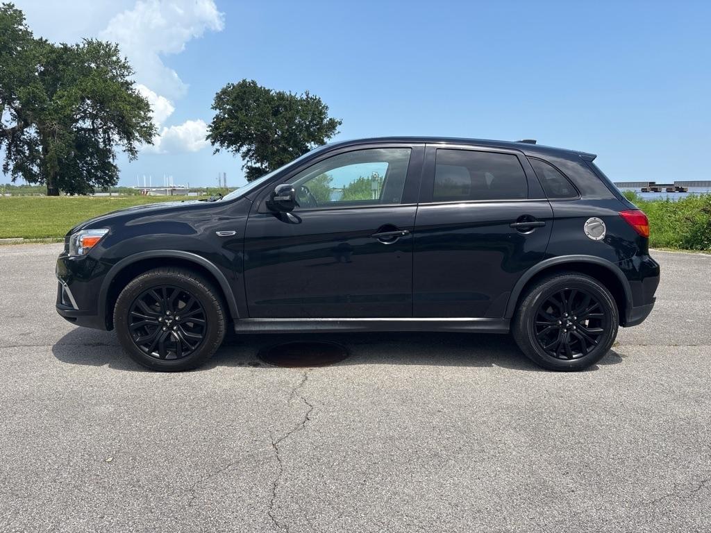Mitsubishi Outlander Sport ES 2.0 CVT 2018