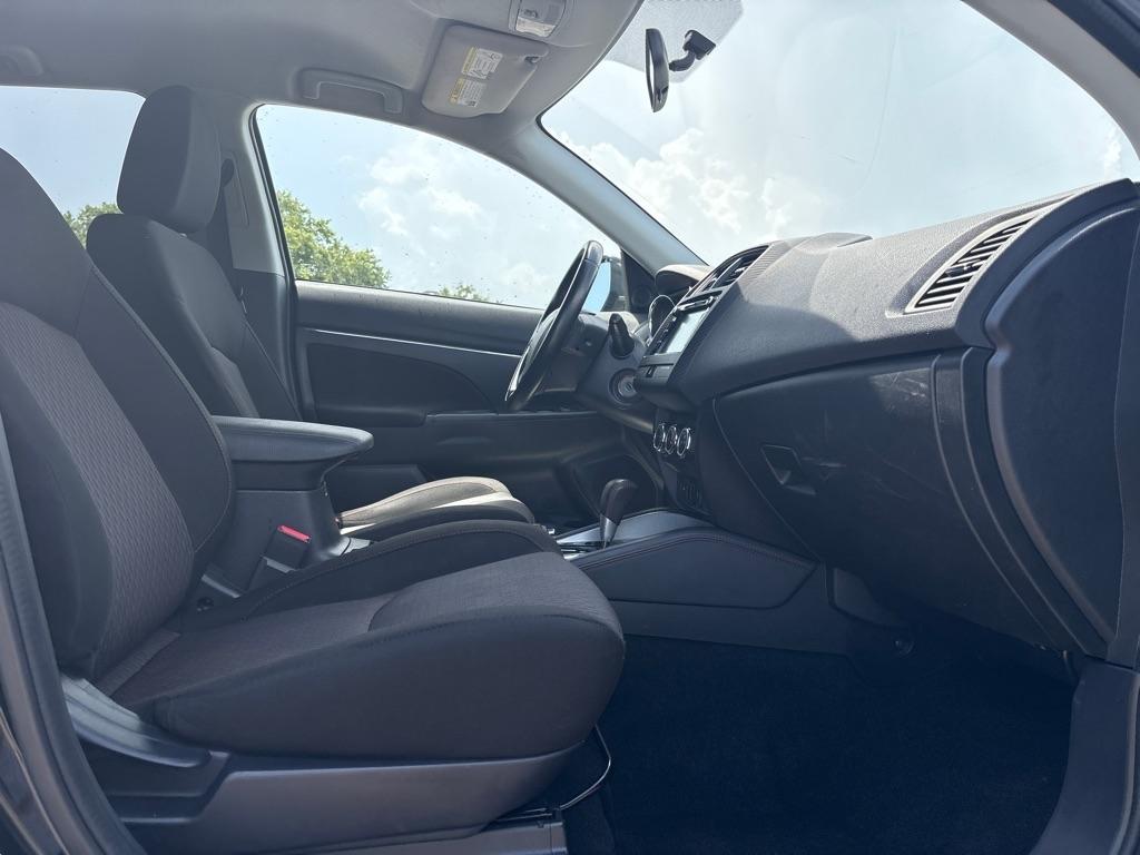 Mitsubishi Outlander Sport ES 2.0 CVT 2018