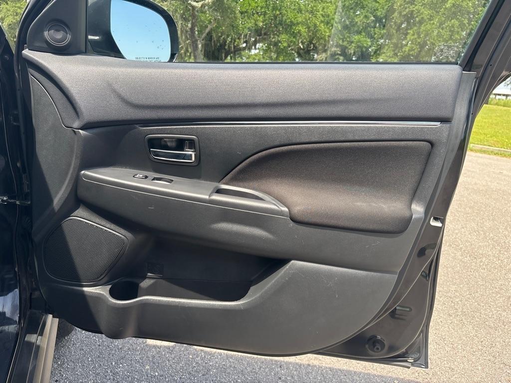 Mitsubishi Outlander Sport ES 2.0 CVT 2018