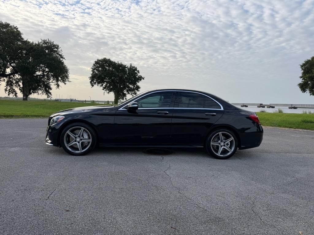 Mercedes-Benz C-Class 4dr Sdn C 300 Luxury 4MATIC 2015
