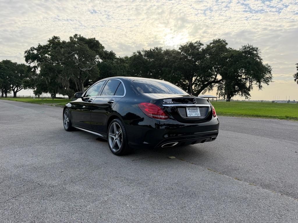 Mercedes-Benz C-Class 4dr Sdn C 300 Luxury 4MATIC 2015