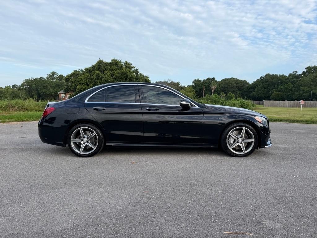 Mercedes-Benz C-Class 4dr Sdn C 300 Luxury 4MATIC 2015