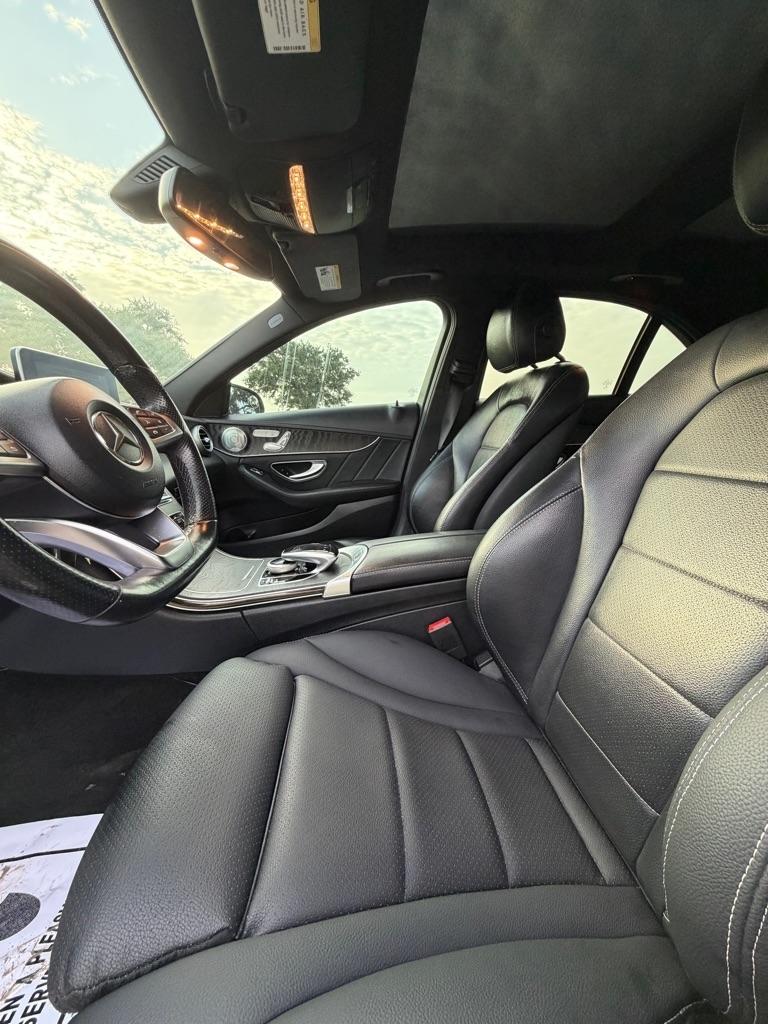 Mercedes-Benz C-Class 4dr Sdn C 300 Luxury 4MATIC 2015