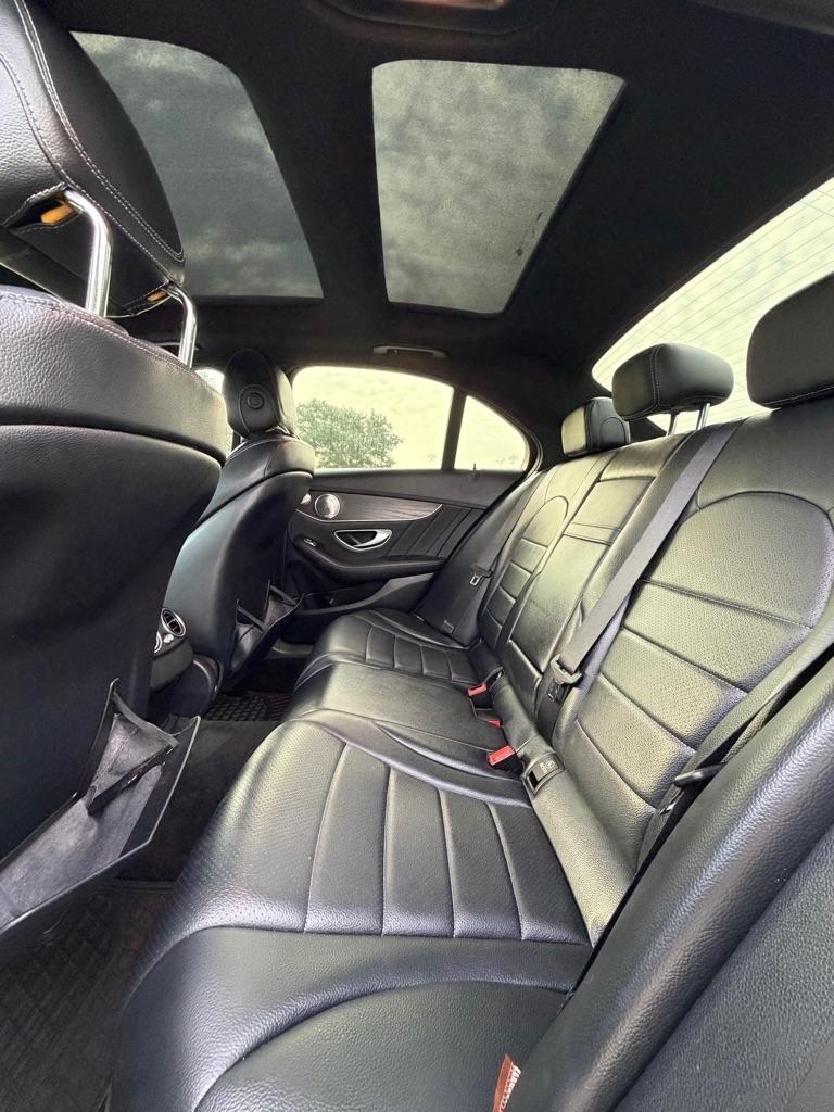 Mercedes-Benz C-Class 4dr Sdn C 300 Luxury 4MATIC 2015
