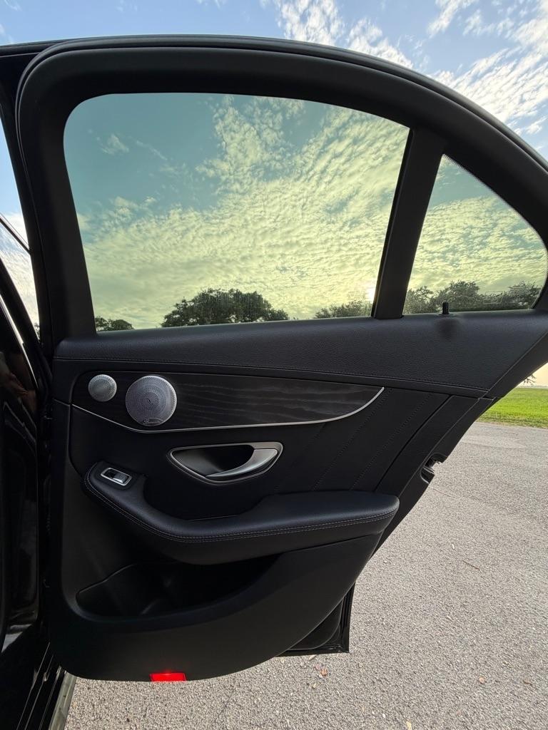Mercedes-Benz C-Class 4dr Sdn C 300 Luxury 4MATIC 2015