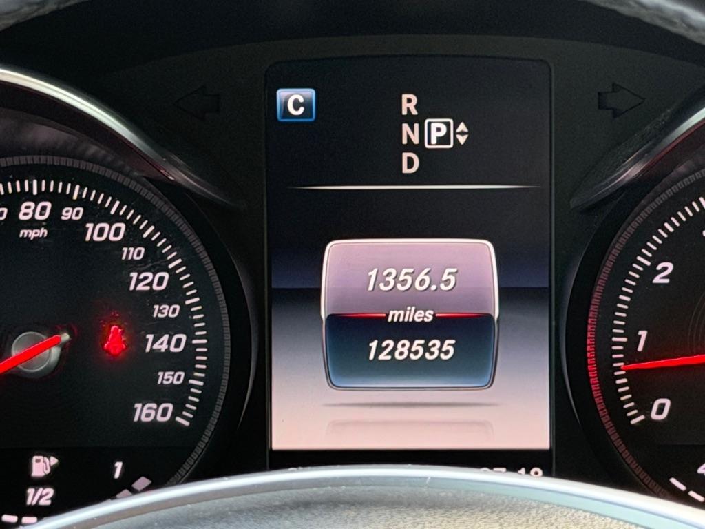 Mercedes-Benz C-Class 4dr Sdn C 300 Luxury 4MATIC 2015