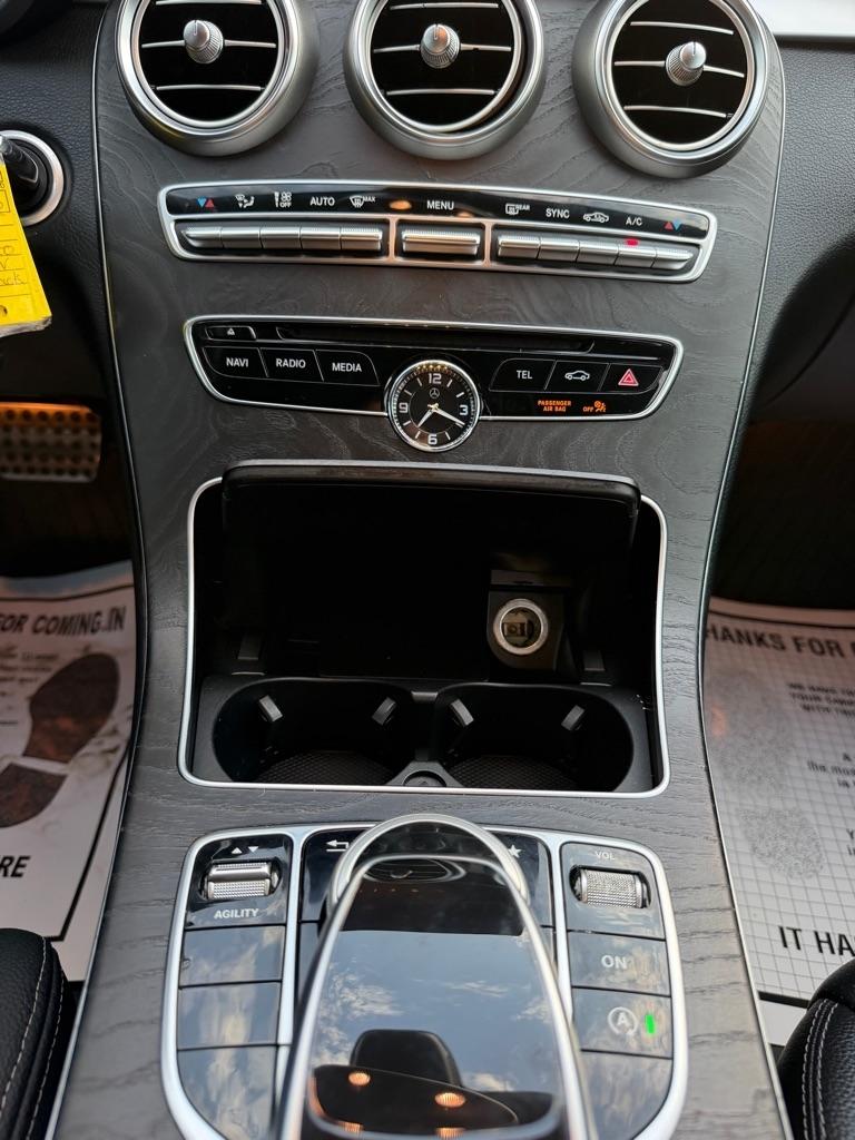 Mercedes-Benz C-Class 4dr Sdn C 300 Luxury 4MATIC 2015