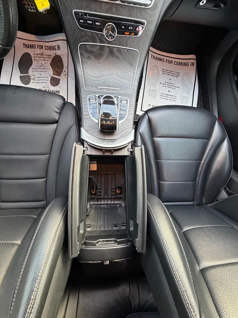 Mercedes-Benz C-Class 4dr Sdn C 300 Luxury 4MATIC 2015